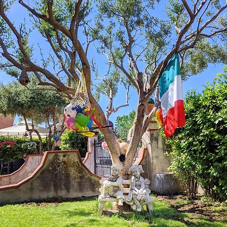 Villa Carlini باسوكورو المظهر الخارجي الصورة