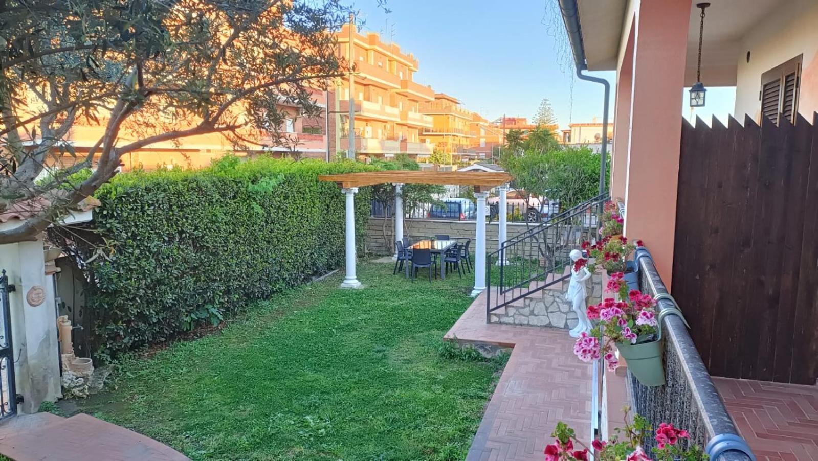 Villa Carlini باسوكورو المظهر الخارجي الصورة